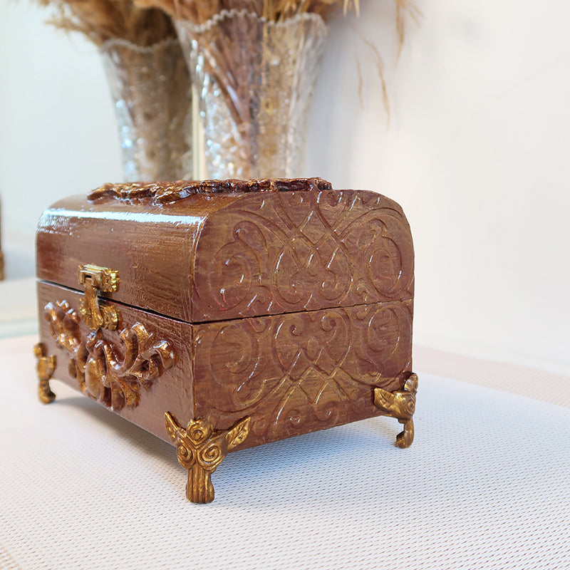 Puošni vintažinio stiliaus rankų darbo medinė dėžutė rudos spalvos auksinė vintažinė dėžutė su aukso akcentais, ideali papuošalams, žiedams, vestuvėms ir kitoms ypatingoms progoms, dovanų idėjos, prabangios rankų darbo dovanos internetu